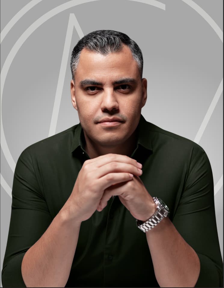 Dr. Cássio Miguel
